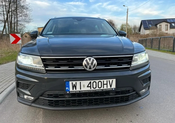 Volkswagen Tiguan cena 90900 przebieg: 98226, rok produkcji 2018 z Orzesze małe 781